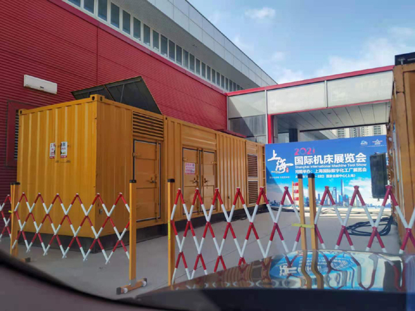 白塔发电车出租-发电机无电压或电压太低怎么办？