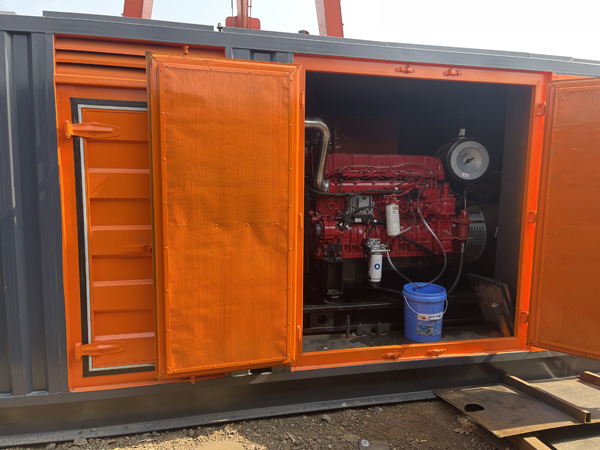 白塔哪些因素会影响 200KW 柴油发电机的燃油消耗率？