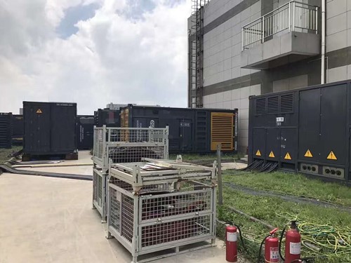 白塔除了定期检查，还有哪些方法可以及时发现接触式转速表探头的磨损？